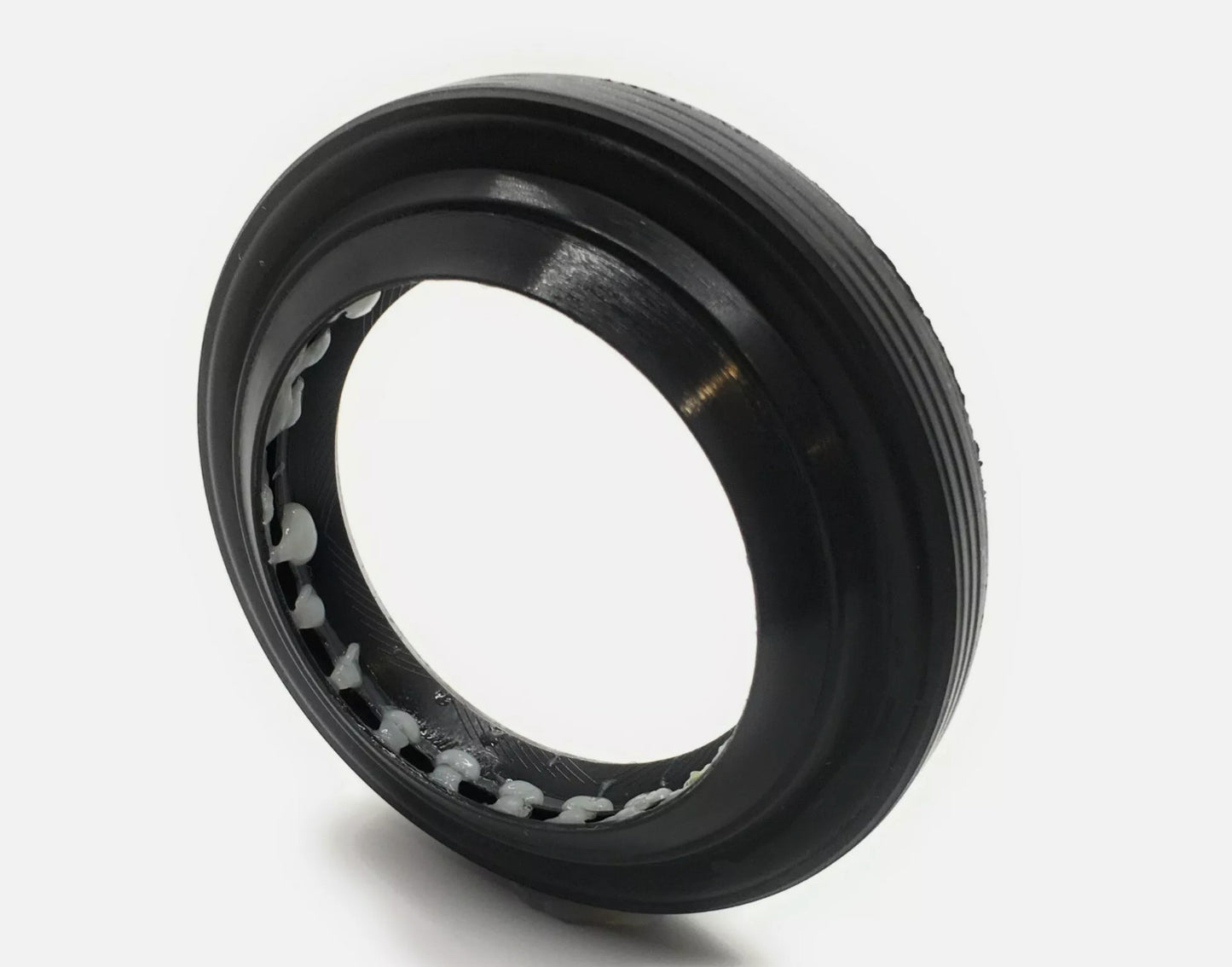 Rear Axle Seal Dana 44 Fits Many for Jeep for Nissan 43252-7S200 Pair