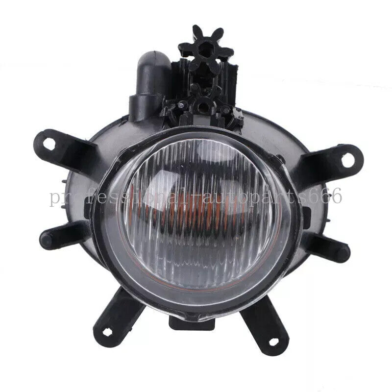One pair of left + right transparent lens fog lights and driving lights suitable for 2002-05 for BMW E46 3 Series.