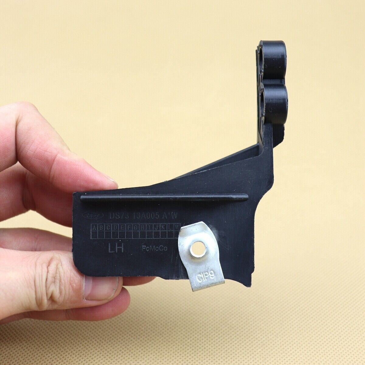 new 1-piece left headlight bracket for 2013-2020 for Ford Fusion for Lincoln MKZ