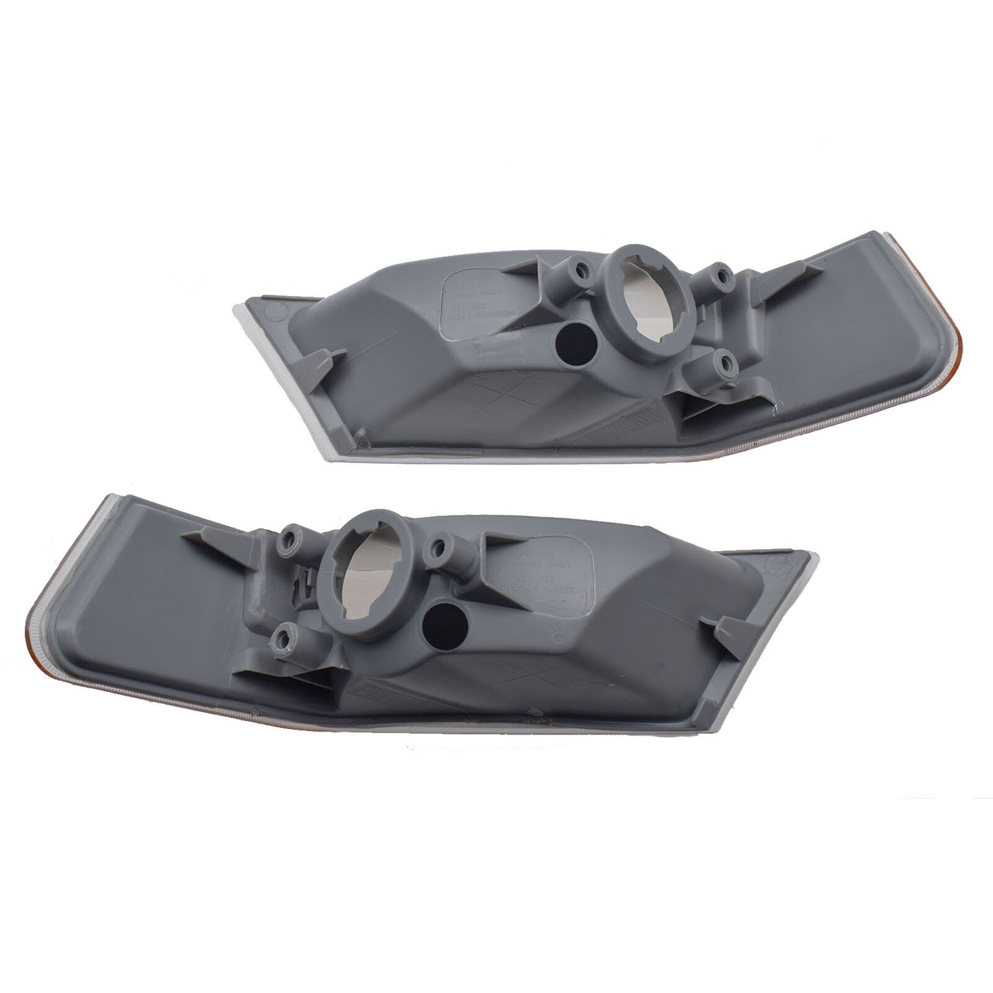 A pair of fog light covers for the driver and passenger sides are suitable for Jeep Patriot 07-14