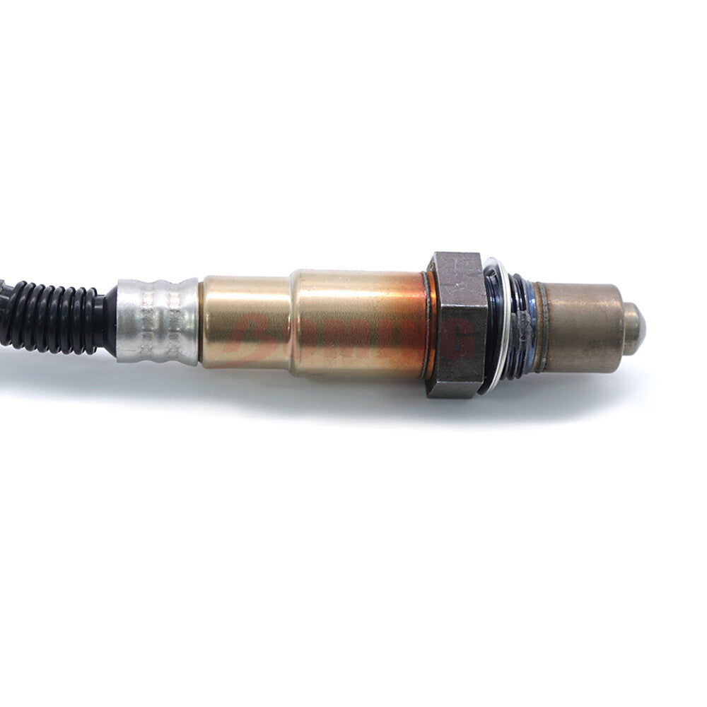 The liquid level sensor is located on the front right side and is suitable for Volkswagen CC, for Golf , and for Passat models #3C0412522B#.