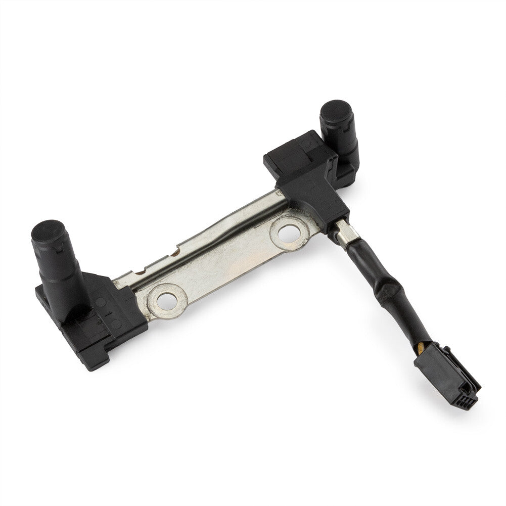 One transmission speed sensor is suitable for 2010-18 for Toyota for Avalon and for Lexus ES350. (89413-08030)