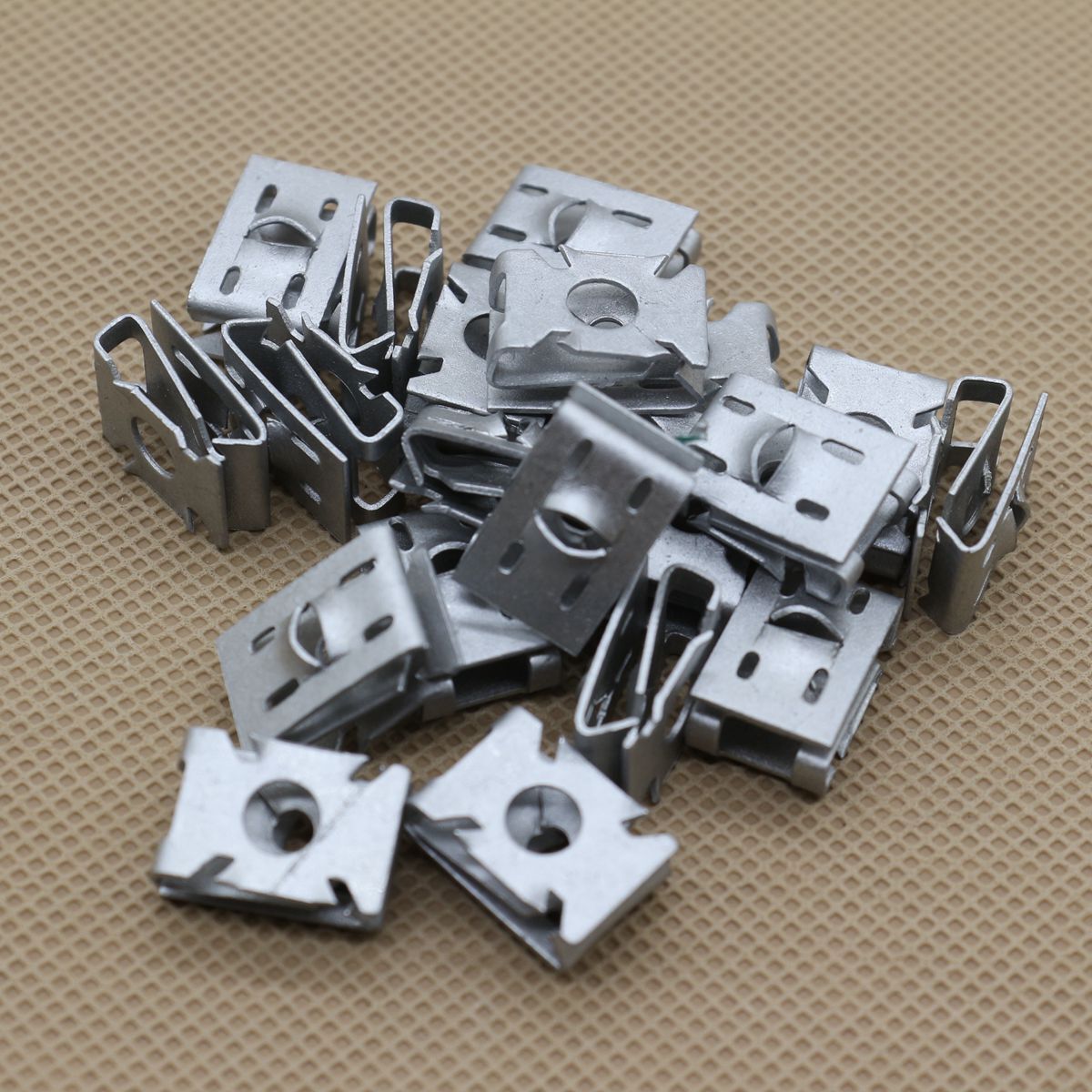 30Pcs Fender and Bumper Metal Clip N90959101, N-909-591-01 for VW for Audi