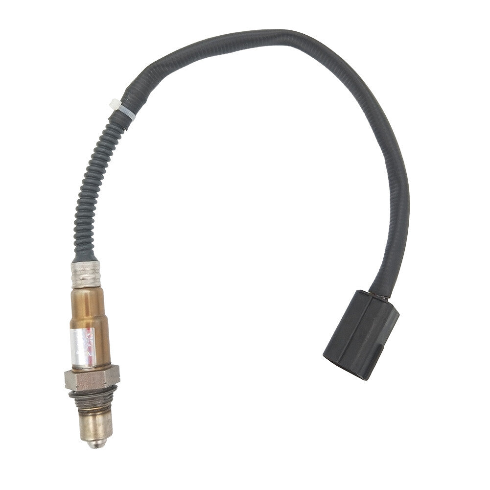Two-pack of O2 sensors suitable for Nissan 2002, 2003, 2004-2006 models, model 213-2892F, model 213-3068F-.