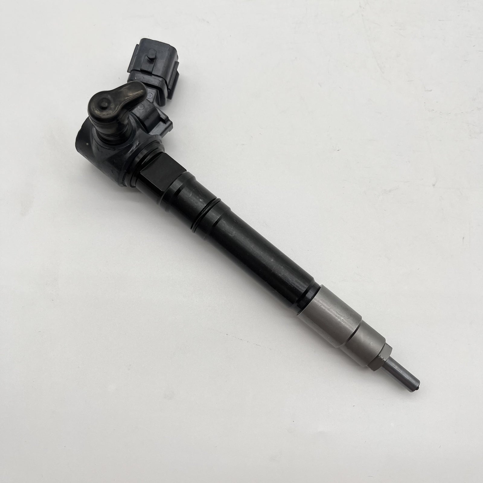 4X Fuel Injector Assembly 23670-0E070 23670-09460 for Toyota Hiace Hilux