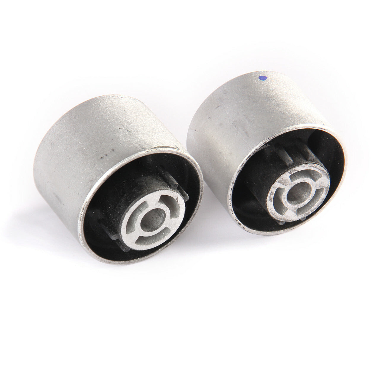 2PCS Rear Trailing Arm Bushing for VW for GOLF for JETTA MK5 6 for PASSAT B6/B7 for AUDI A3 TT