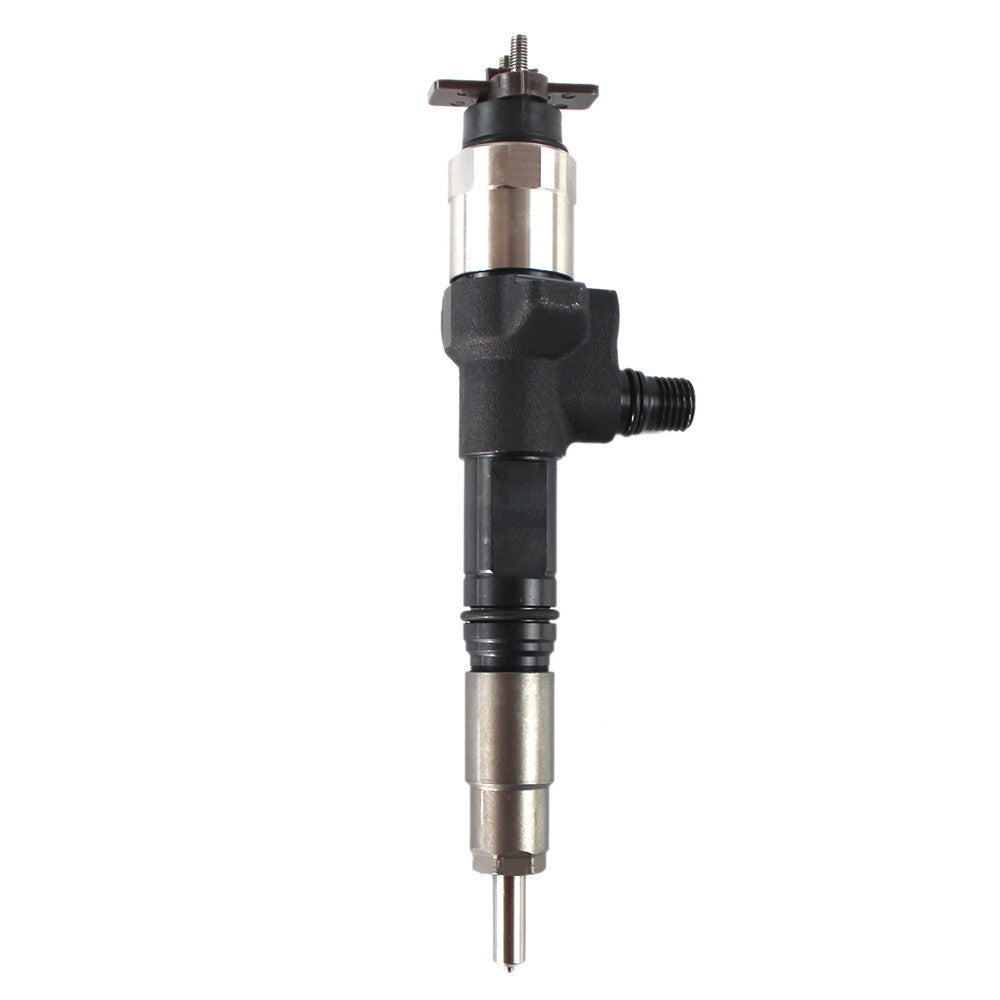 Fuel injectors 095000-6800 1J500-53050 are suitable for Kubota V3800DI engines.
