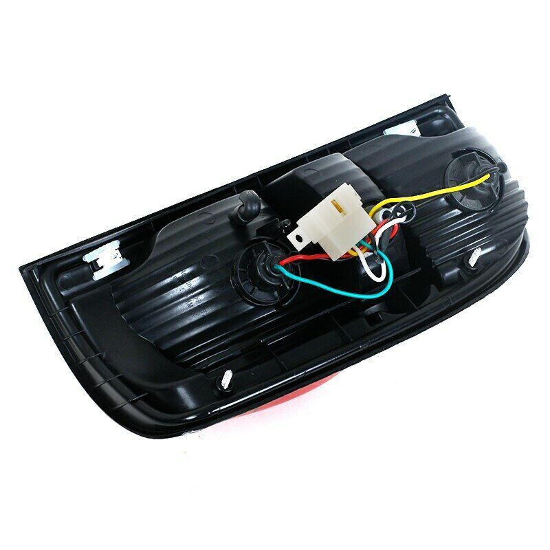 Left rear drive brake light with bulb taillights suitable for Toyota Tacoma 2001-2004 models.