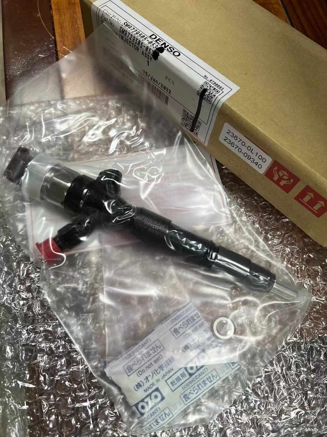Fuel Injector for Toyota Hiace D-4Dengine 1KD-FTV 23670-0L100 23670-30410