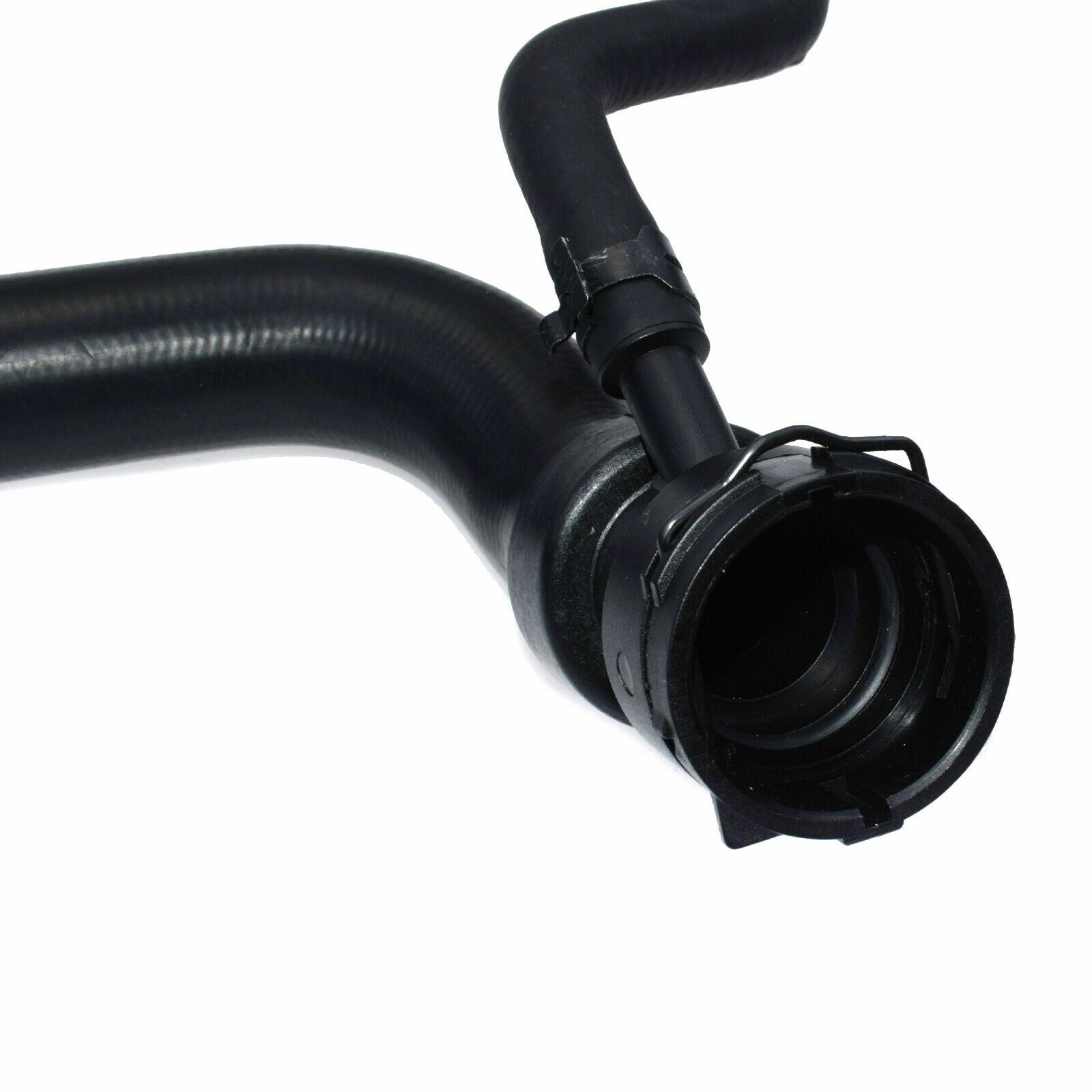 Coolant radiator hoses on water hoses are suitable for 2005-2009 for Audi for A4 Quattro 8E0121101