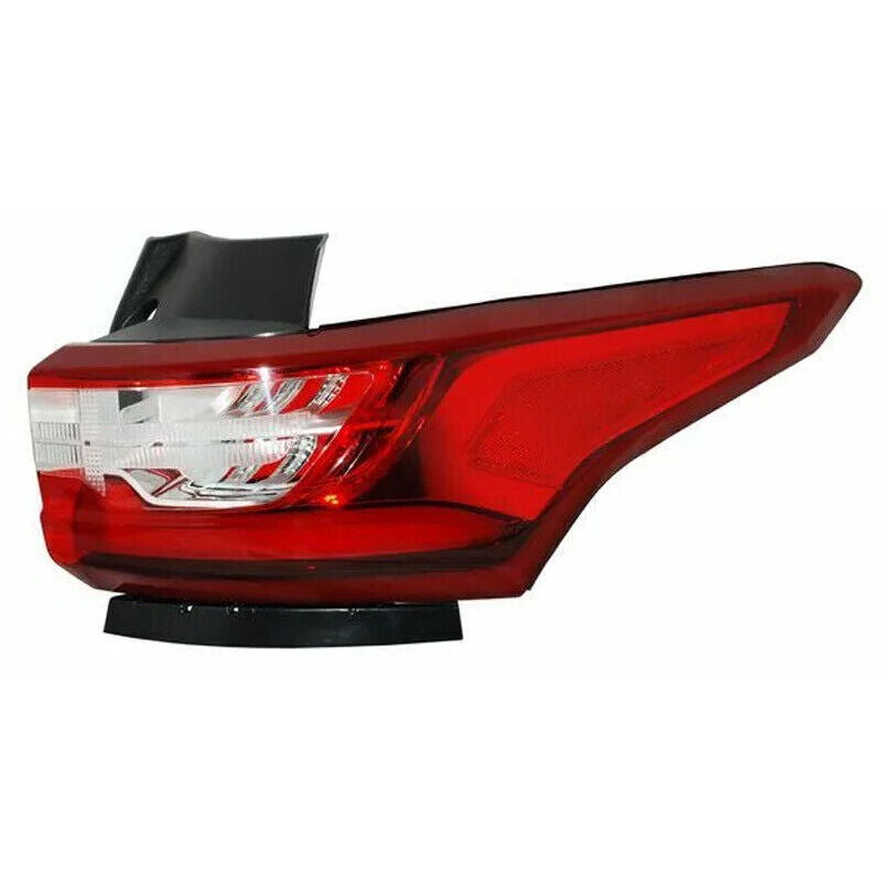 The left outer taillight and rear brake light are applicable to the for Chevrolet Traverse 2018-2020.