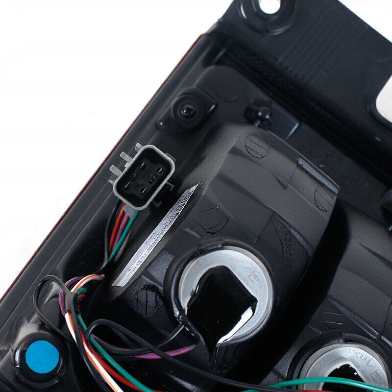 Left-hand drive side LED taillights and brakes suitable for Jeep Compass 2014-2015