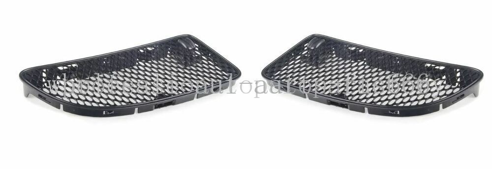 One pair of front grille covers suitable for Mercedes-Benz SLK350, SLK280, R171, and SLK300. (05-11-)