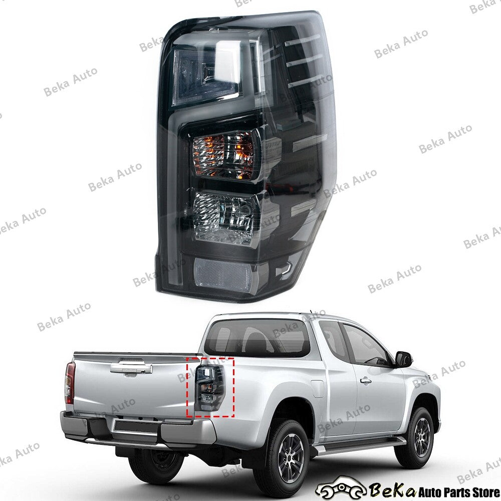 Smoke-colored right-hand rear taillight and brake light for Mitsubishi L200 Triton 2019 - 2020
