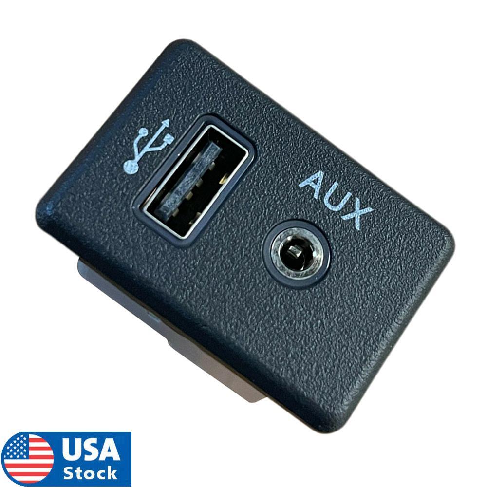 Audio AUX Socket Plug USB Port for Nissan MURANO/ for ALTIMA 28023-9HT0A Connector