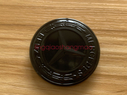 new for MERCEDES-BENZ MB WREATH FLAT BONNET in glossy black with embroidered badge A0008171701