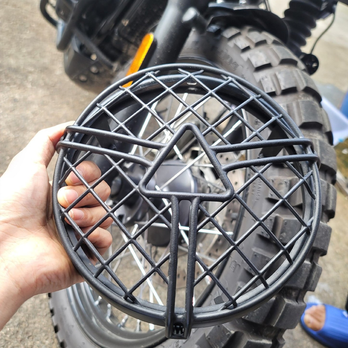 HEADLIGHT GRILL  BEZEL FIT for Triumph SPEED 400, SCRAMBLER 400 36TA004
