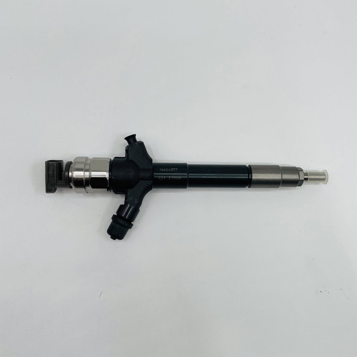 4X Fuel Injector 095000-8110 for Mitsubishi Triton Pajero L200 4M41 4M41T Engine
