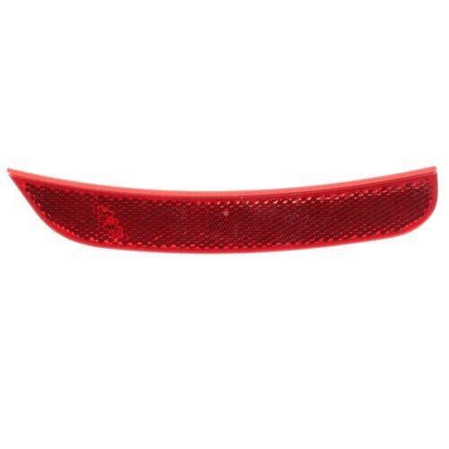 Rear right passenger side marker light reflector 68213844AD for Chrysler