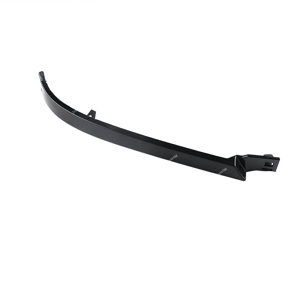 1638260277 Right Headlight Lower Filler Panel Molding Trim for Benz ML320 ML350