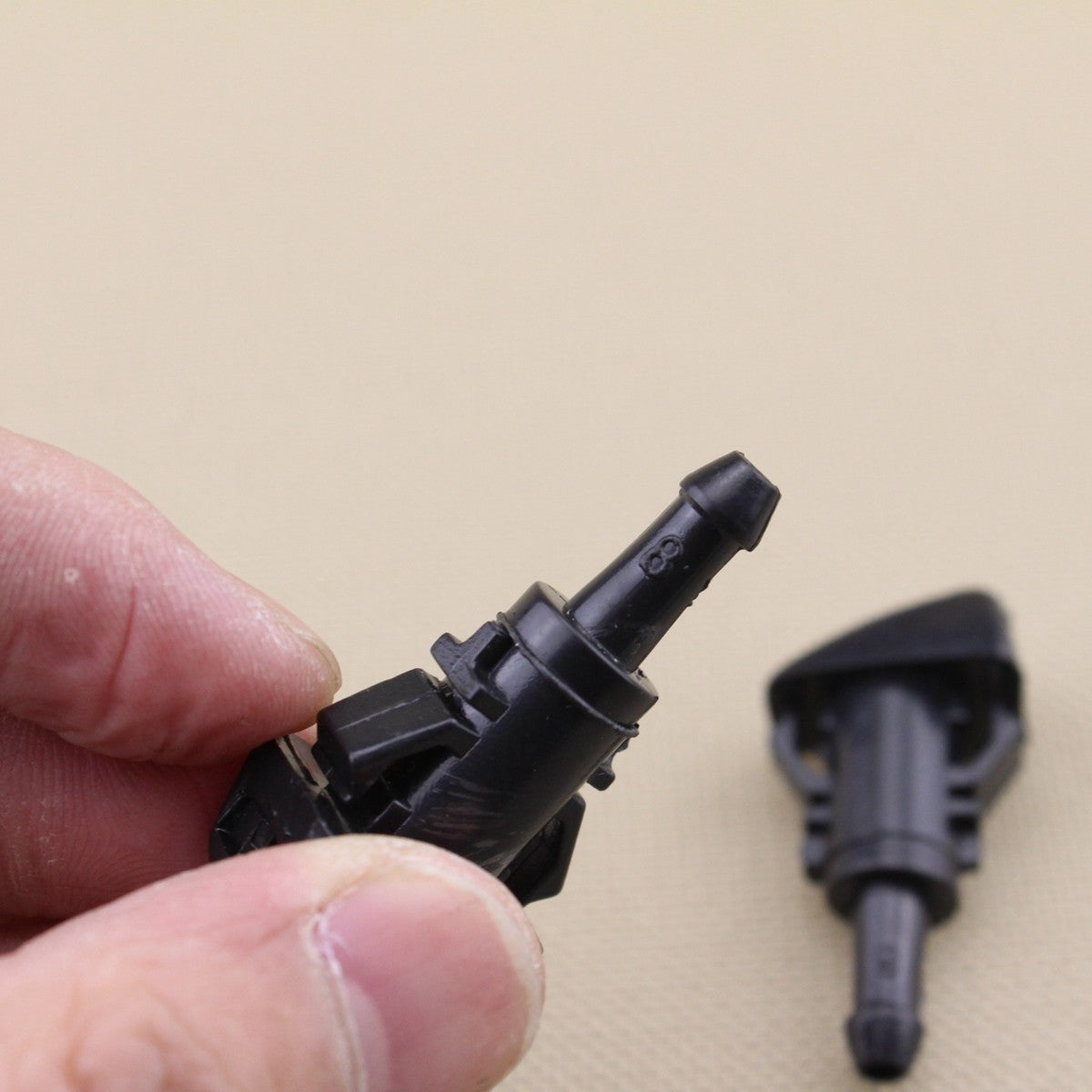new windshield washer nozzle jet engine suitable for Jeep compasses, for Chrysler 300, for Dodge for Ram 1500.