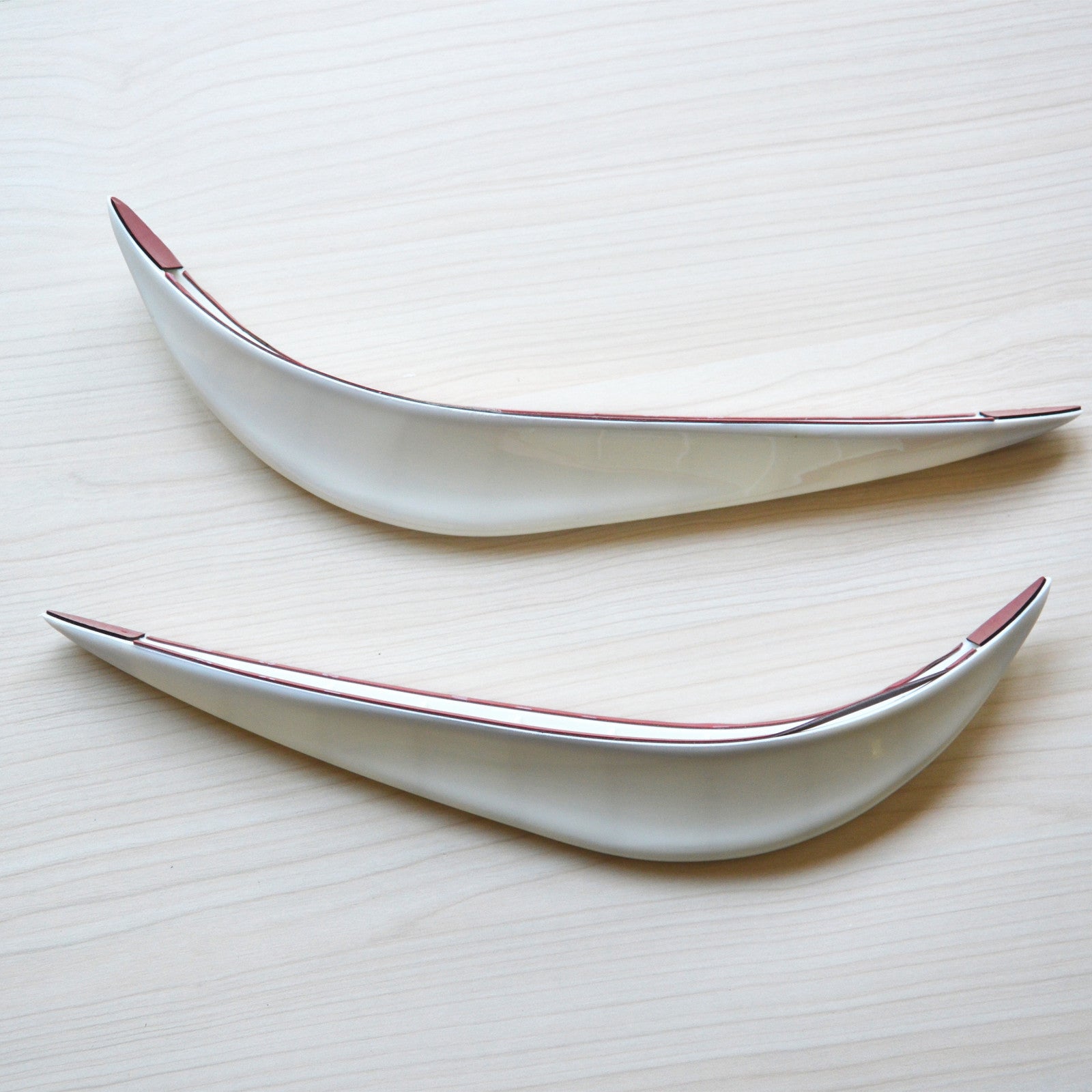 2x Car Front Back Bumper Anti-rub Cover Sticker Protector Guard White Streamline