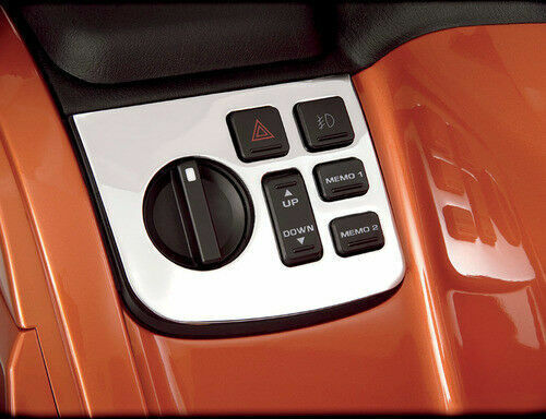 Show Chrome Control Panel Accent Chrome Left for Honda Goldwing GL1800 2001-2011