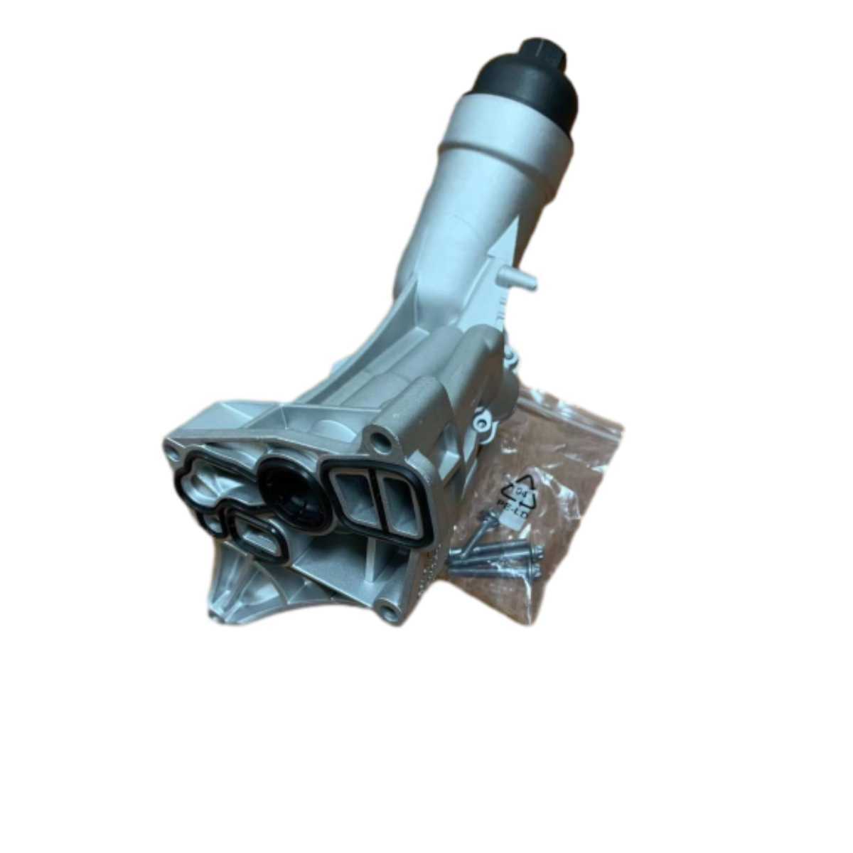 11428596283 Oil cooler and filter housing for BMW 2017-2020 2.0T 430I 530E 530I