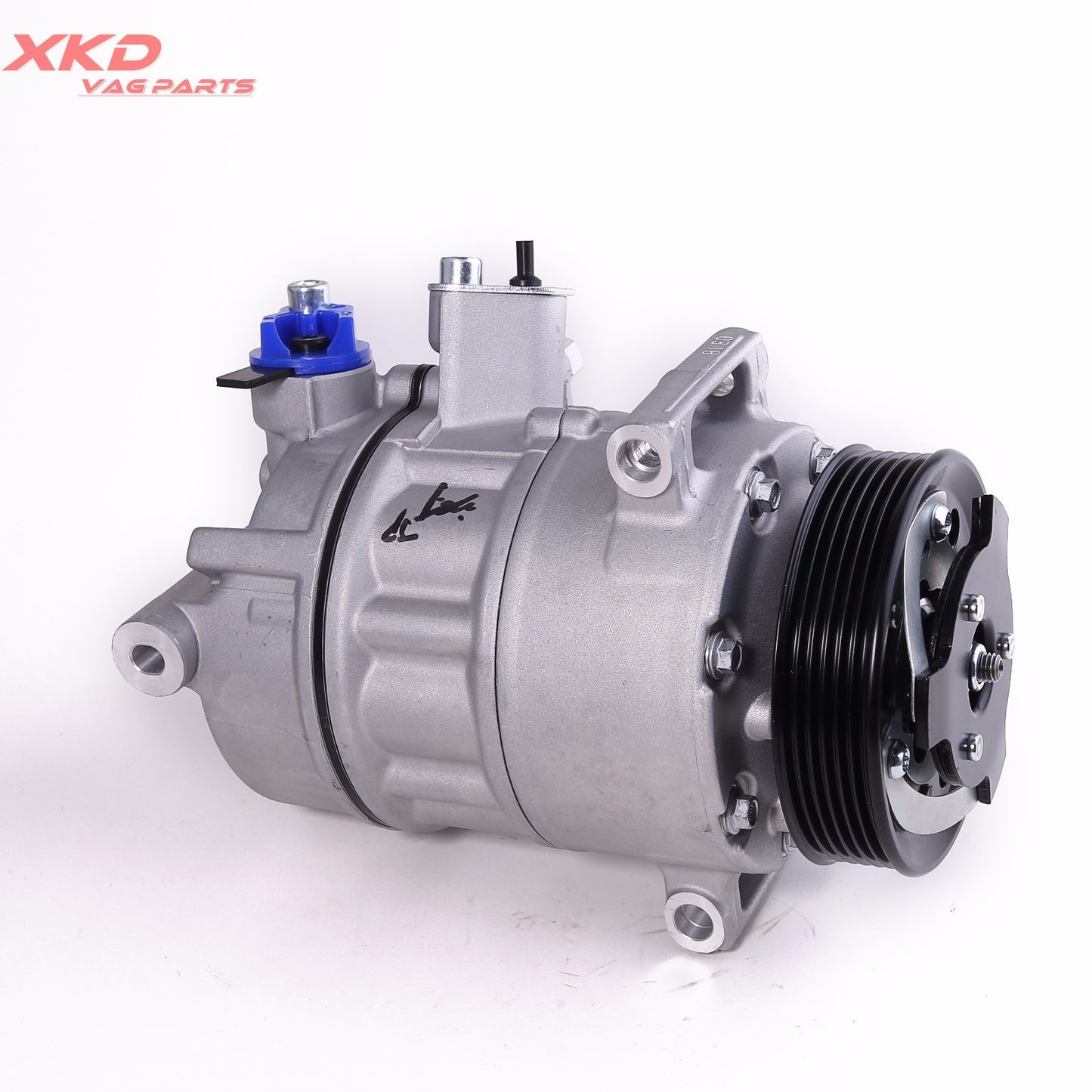 PQ35/46 air conditioning compressor suitable for Volkswagen for Golf , for Jetta , for Tiguan , and for Audi A3. (1K0820859S)