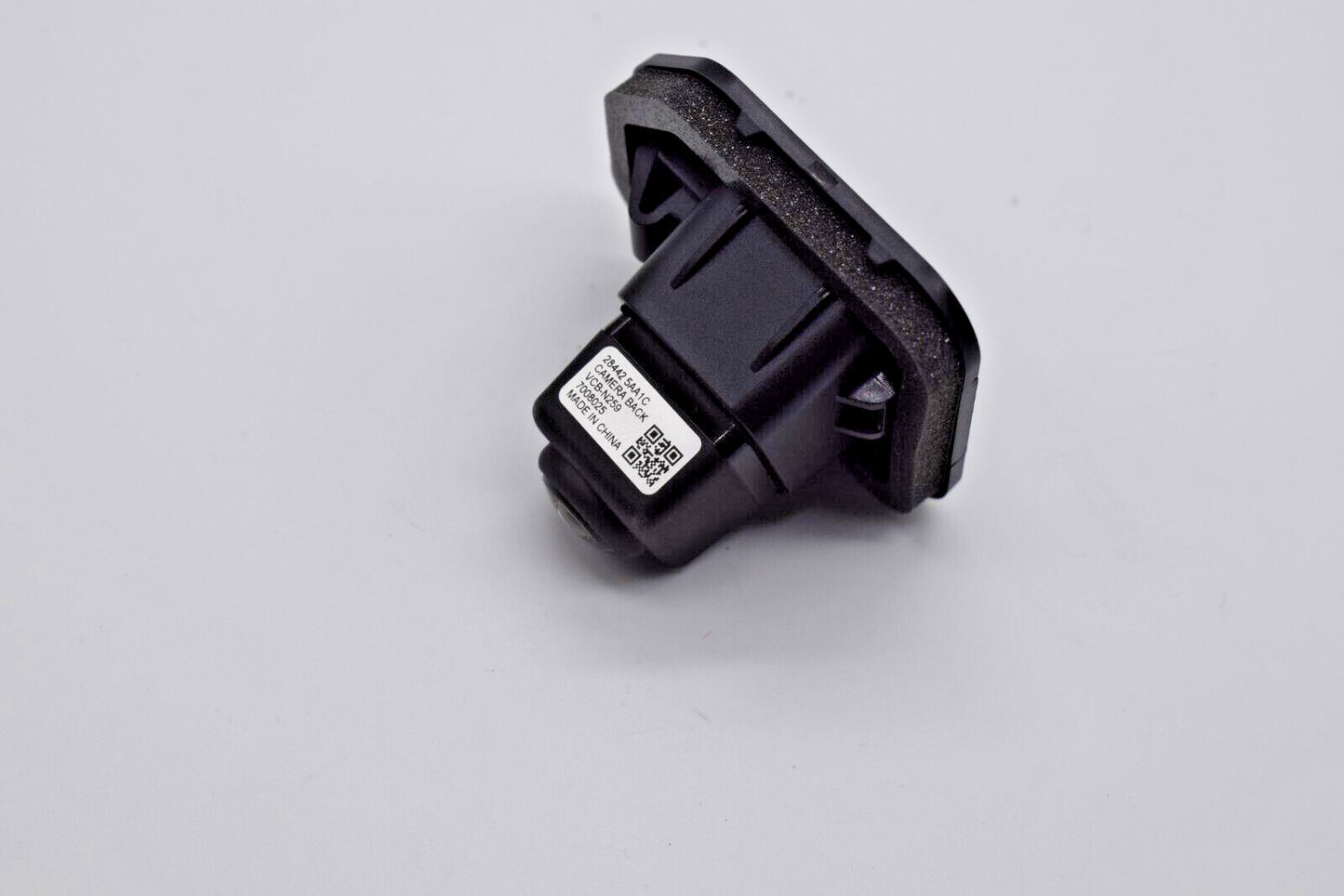 OEM Rear View Backup Reverse Camera 28442-5AA1C for 15-20 for Nissan Maxima Murano