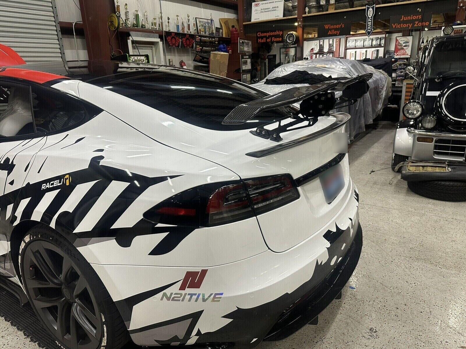 New Automatic Adjustable Tail Real Carbon Fiber Spoiler Wing for Tesla for Model S