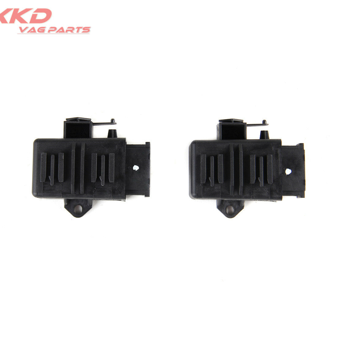 A pair of heated for seat control modules for VW for Passat 6, for Jetta MK5 6, for Golf MK5 EOS, and for Tiguan .