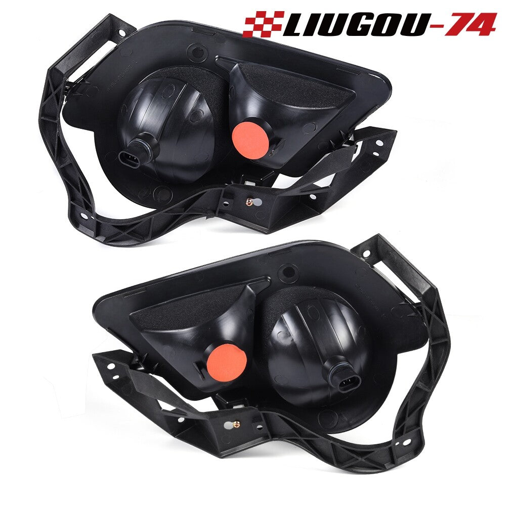 Suitable for 2002-2006 for Chevrolet Avalanche left and right smoke light strip brackets - new product.