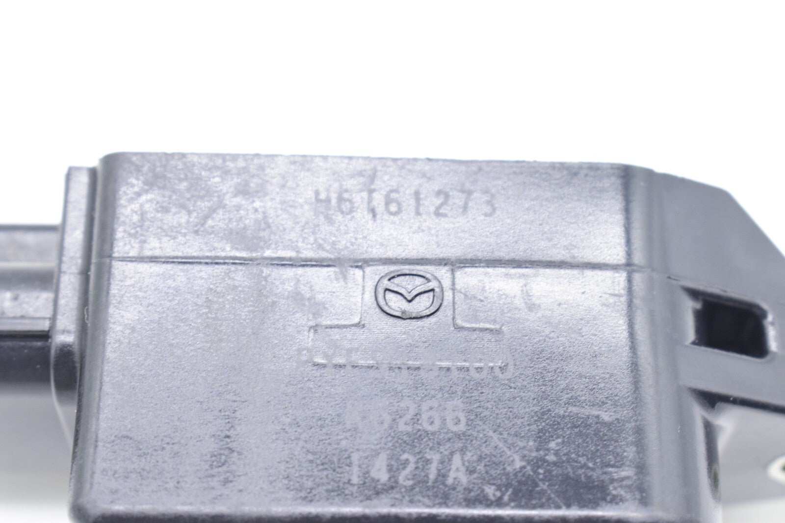 NEW GENUINE/ OEM H6T61273 H006T61273 PYFS18100 PYFS-18-100 for MAZDA