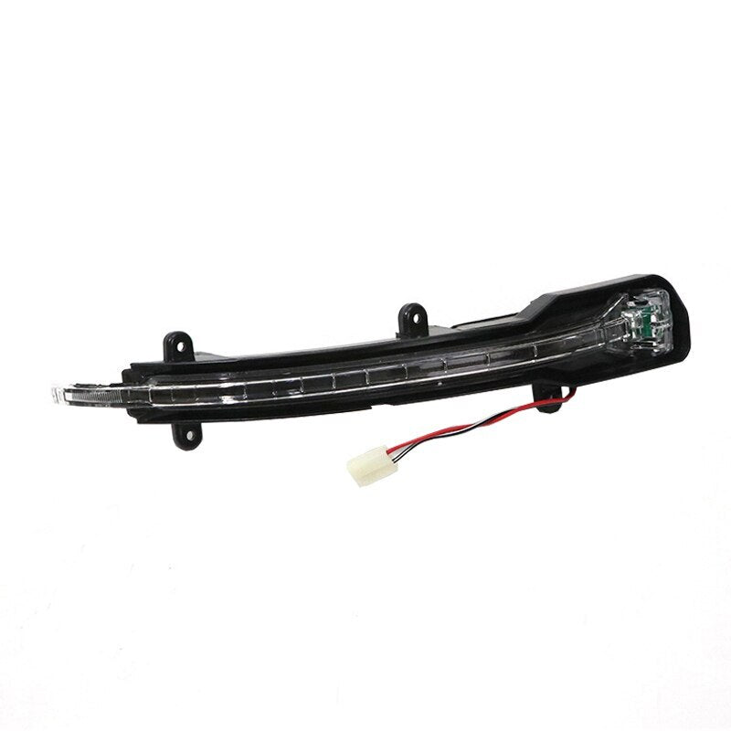 A new pair of turn signal and brake lights are compatible with for Audi Q5, Q7, and SQ5 (2009-2017).