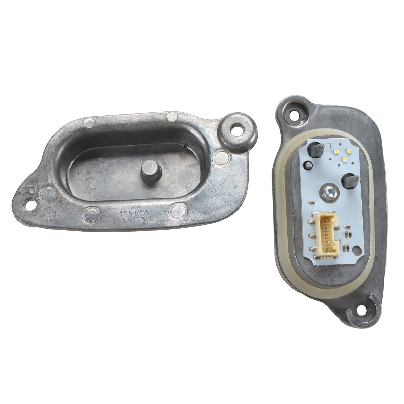 The all-new left + right DRL daytime running light module unit is suitable for Audi A3 2017 - 2020 18 19