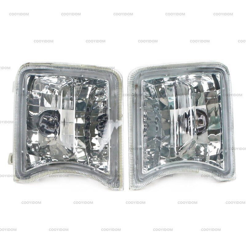 Suitable for Toyota Prius 2010 - 2012: Front bumper headlights, driving lights, fog lights (LHRH).