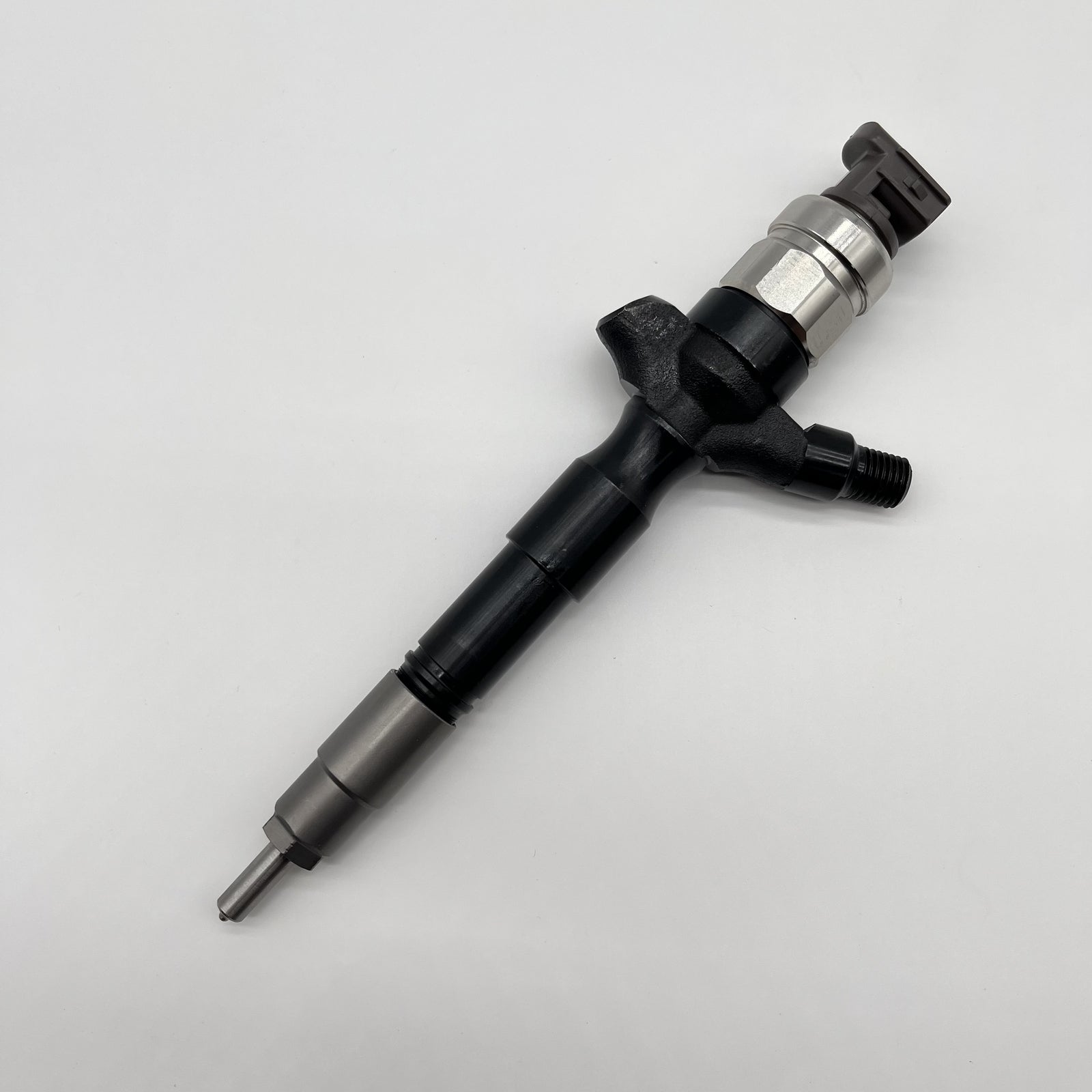 4PCS Common Rail Fuel Injector 095000-8050 23670-51040 for Toyota for Land Cruiser