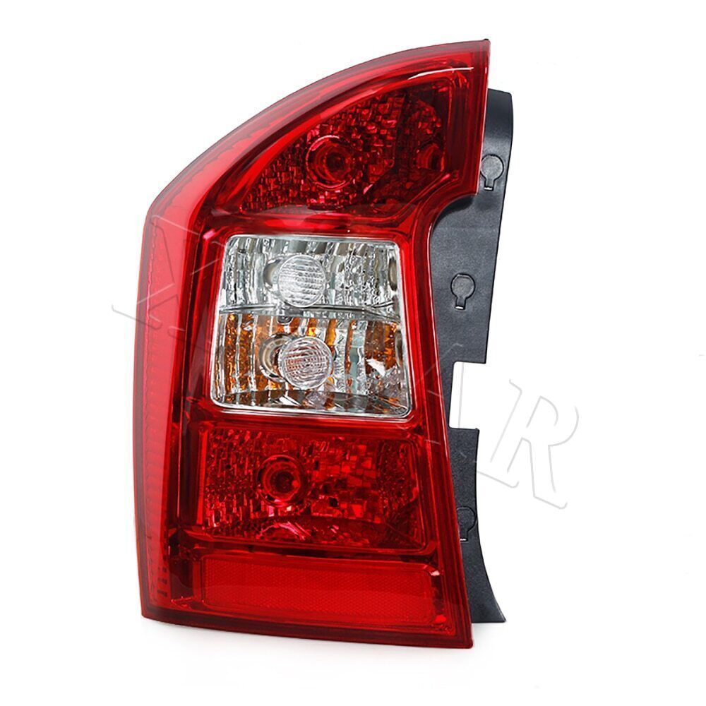 Rear Bumper Tail Light Rear Fog Lamp for Kia Rondo Carens 2007-2012 Passenger