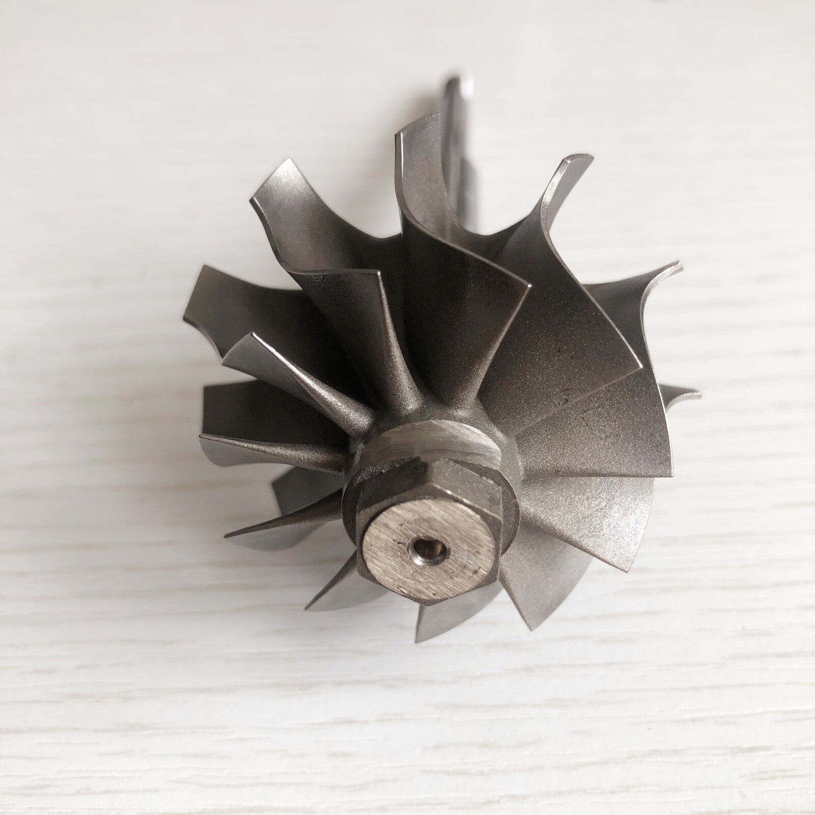 T25 T28 435922-0001 11 Blade 52.8x41.9 mm Turbine Wheel/Turbine Shaft and Wheel