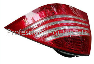One-piece driver's left taillight, suitable for Mercedes S-Class W220, S430, S500, S55. (March 2006)