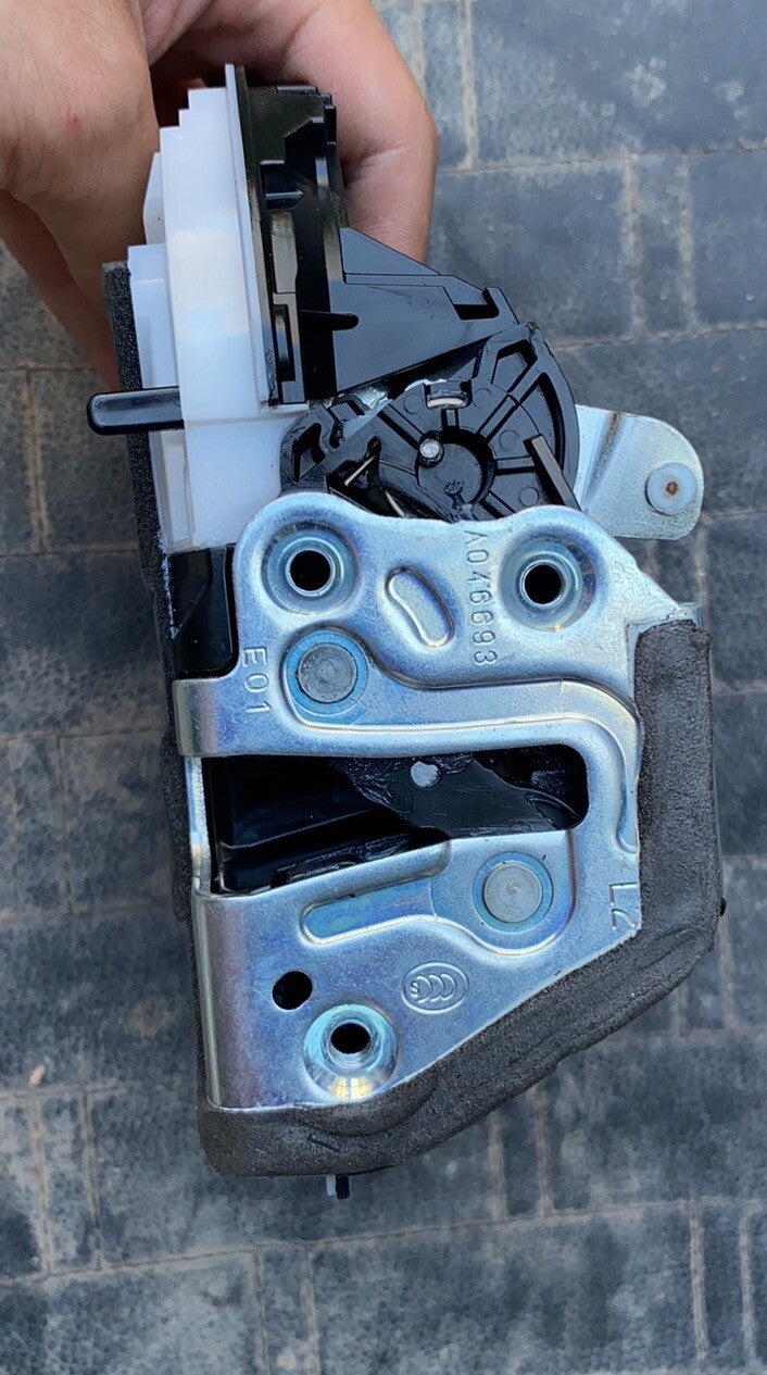 for Toyota OEM Rear Left Door Lock Actuator Motor 69060-06150 for 2019-2023 for Lexus for ES