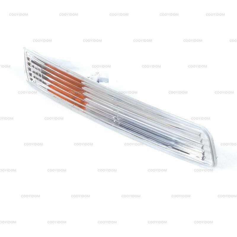The left front bumper DRL turn signal light is applicable to for Volkswagen Beetle models from 2006 to 2010.