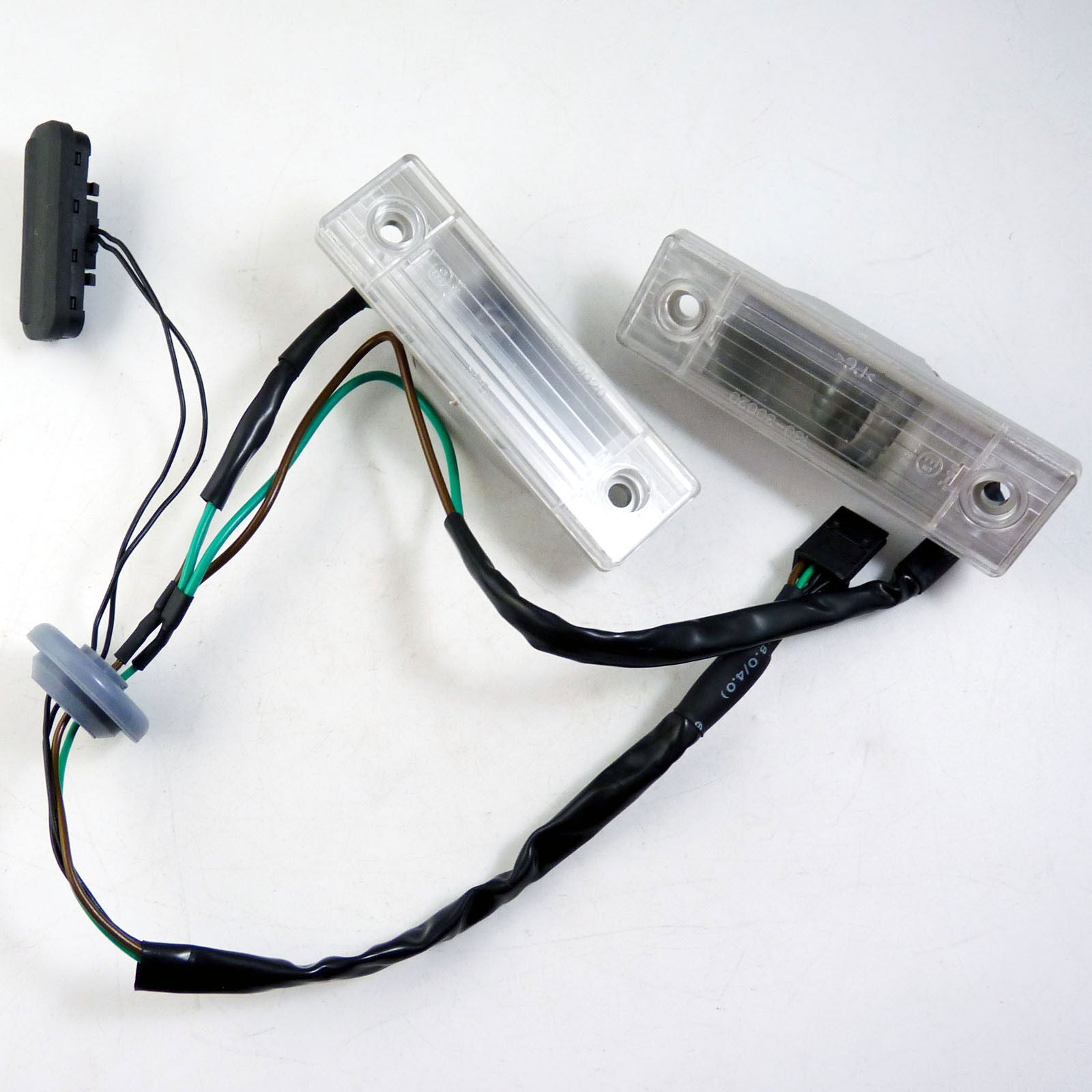 for Chevrolet for Cruze Orlando New Trunk Release Switch with Licence Plate Lamp Set