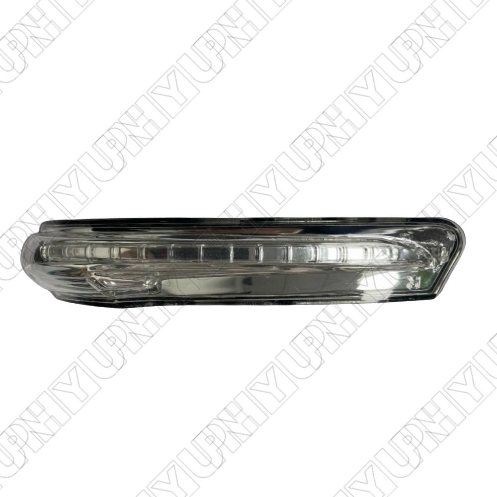 RH Wing Mirror Indicator Turn Signal for Kia Cerato Forte Shuma 13-18 87624A7000