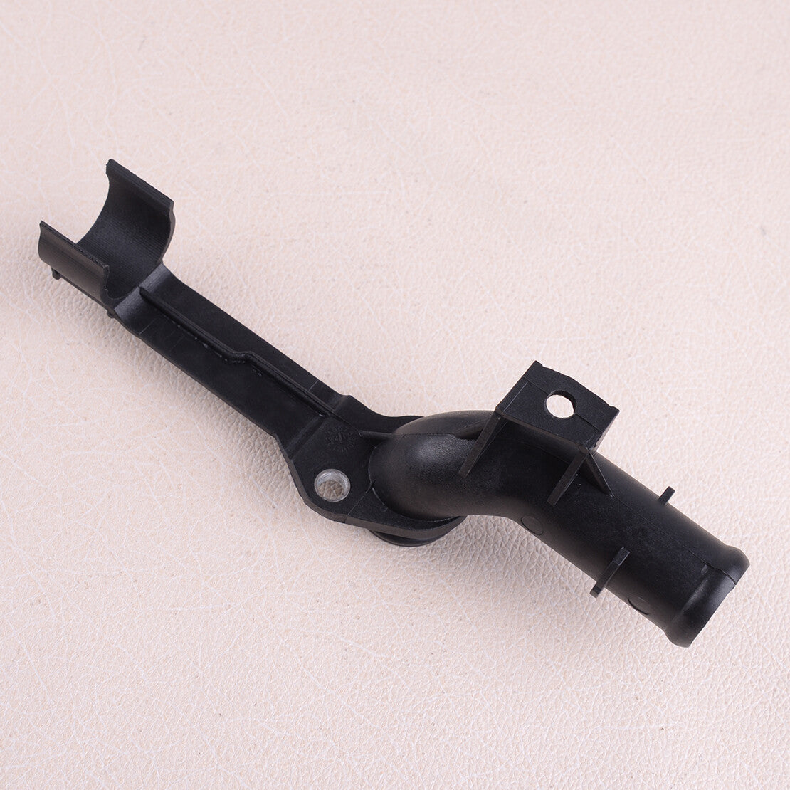 Coolant Water Pipe Oil Cooler to Cylinder Head fit for Benz W203 C230 2712001352