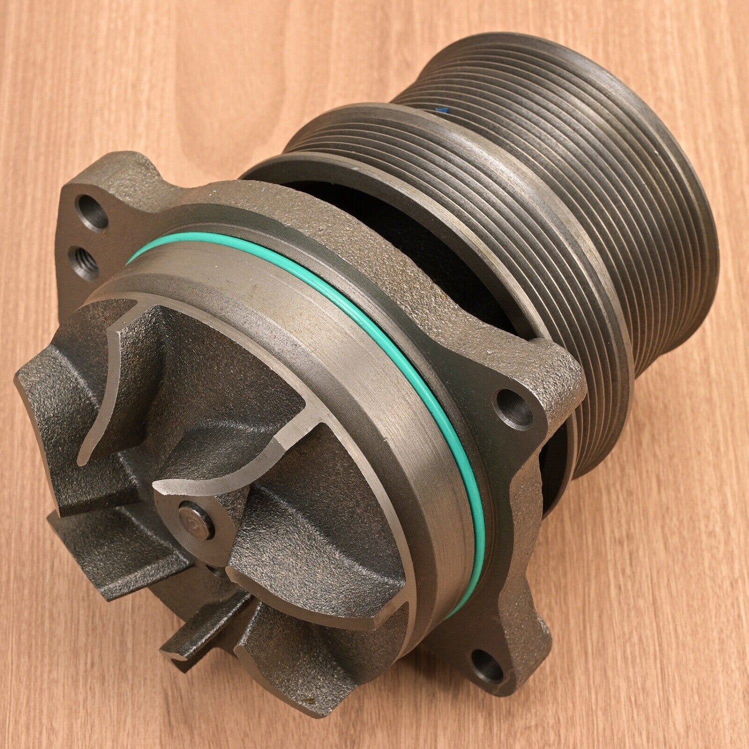 Heavy Duty Water Pump Fit For ISX ISZ Engines 3684450 3683651 4386576
