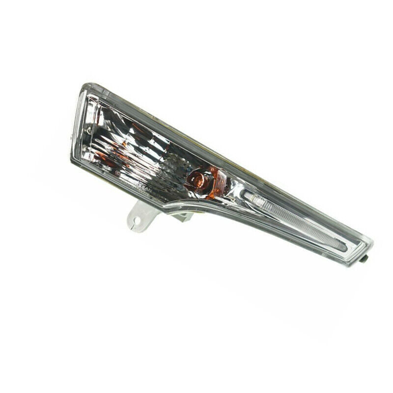 Left-hand turn signal light for Nissan Altima 2013-2014-2016 with plastic lens.