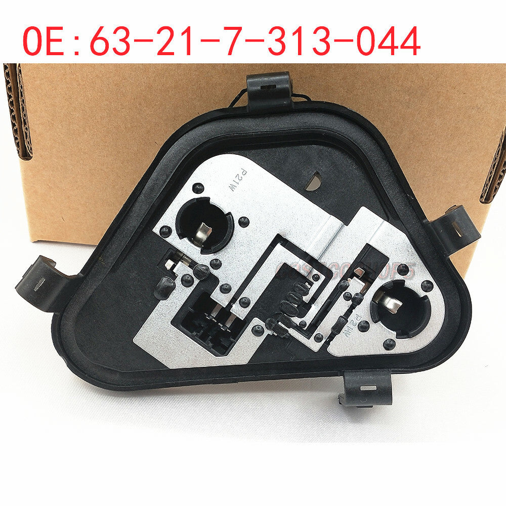 for BMW F30 F80 3 SERIES PASSENGER RIGHT REAR OUTER BULB SOCKET TAILLIGHT HOLDER