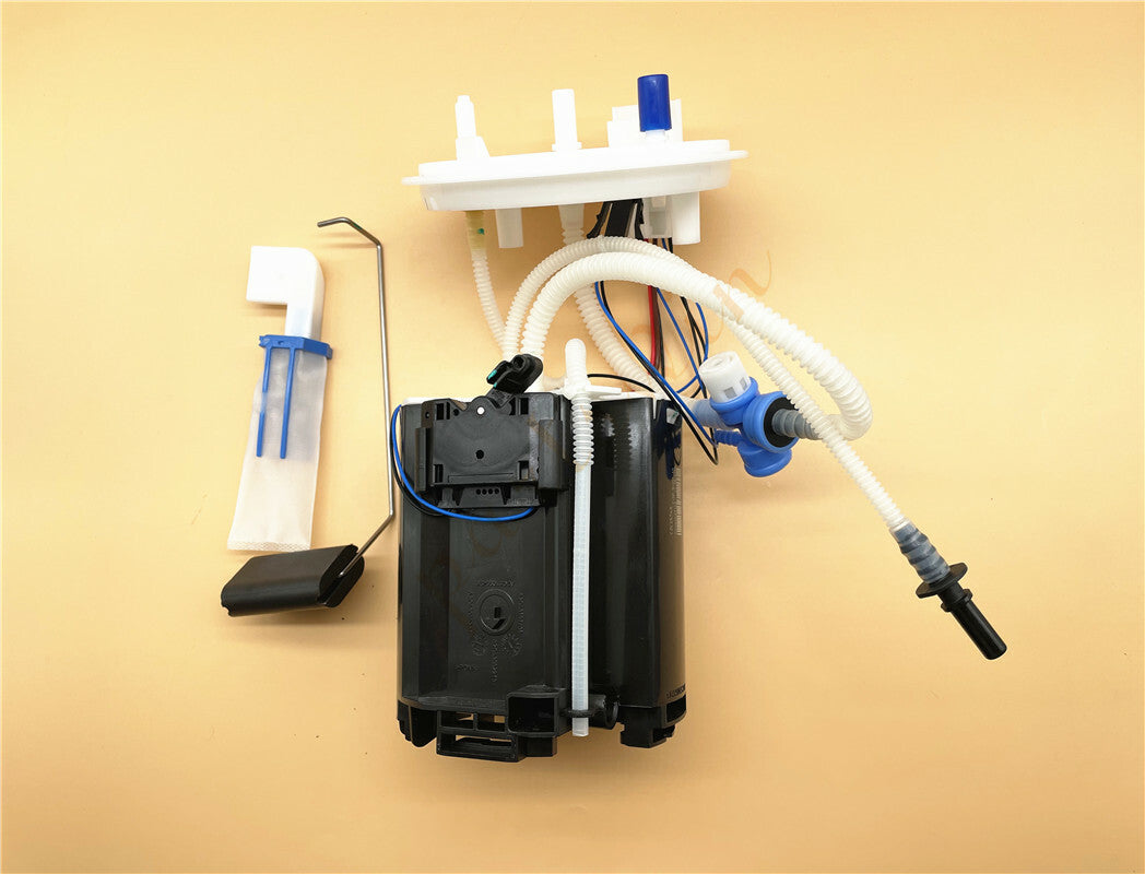 One fuel pump module assembly is suitable for Jaguar XF 4.2L V8 2007-2015 C2Z3907